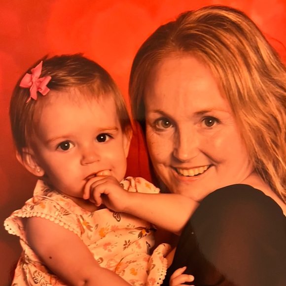 Meet your Posher, Tarah - Picture 2 of 2